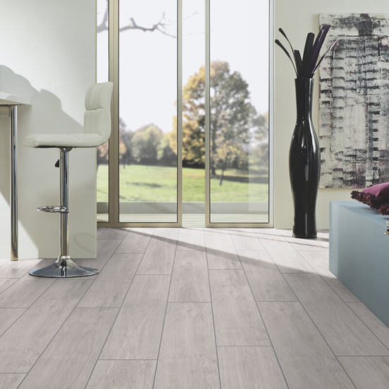 1005010126-2_552x552_pad_478b24840a