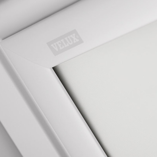 1103060424-2-shtora-roletna-rfl-1028-ck04-55h78sm-velux_552x552_pad_478b24840a