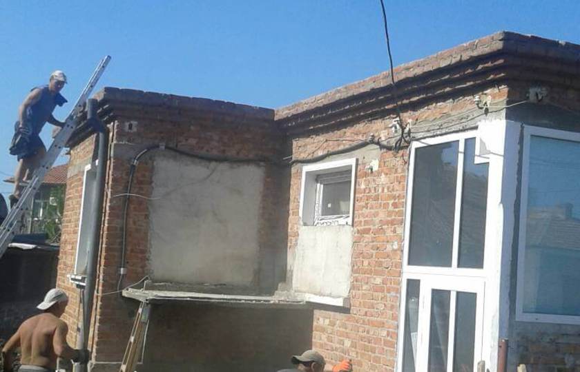 img-c8161f10f94f4af8a3ad30c8d86ab9ae-v-photos-before-repair-3_840x540_crop_478b24840a